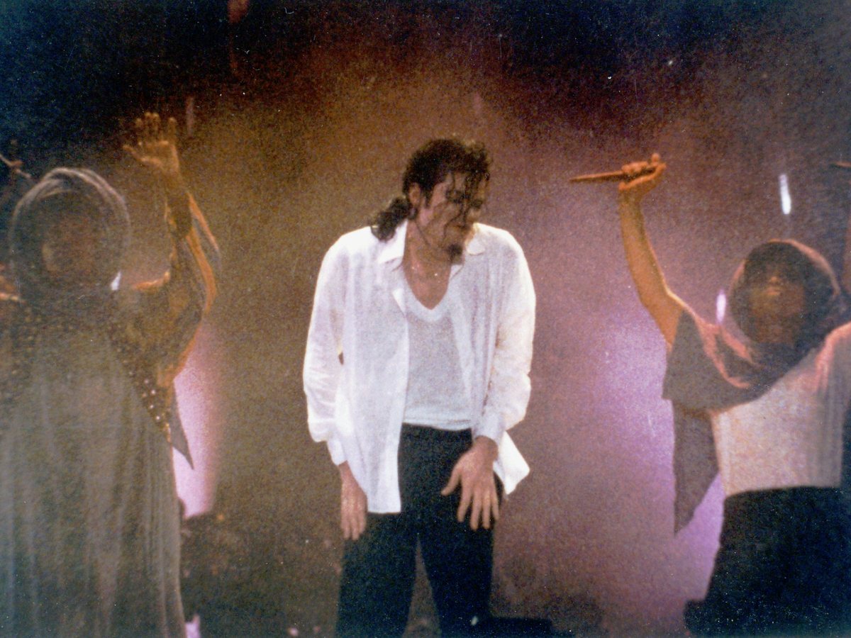 Michael Jackson performing Will You Be There onstage in 1992