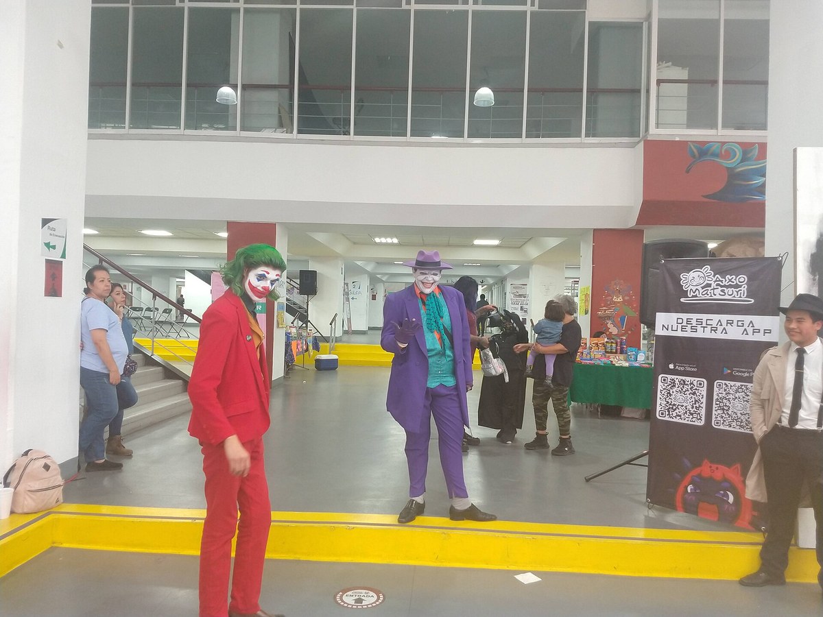Joker cosplayers representing Batman: The Animated Series and Joker