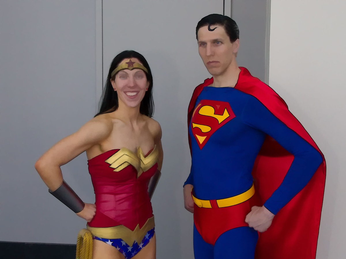 Wonder Woman and Superman cosplayers at C2E2