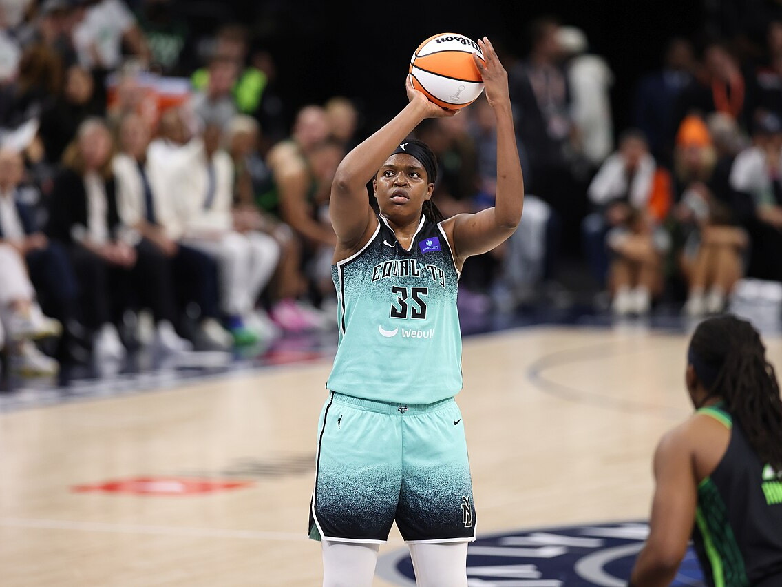 Jonquel Jones playing for the New York Liberty during the 2024 WNBA Finals