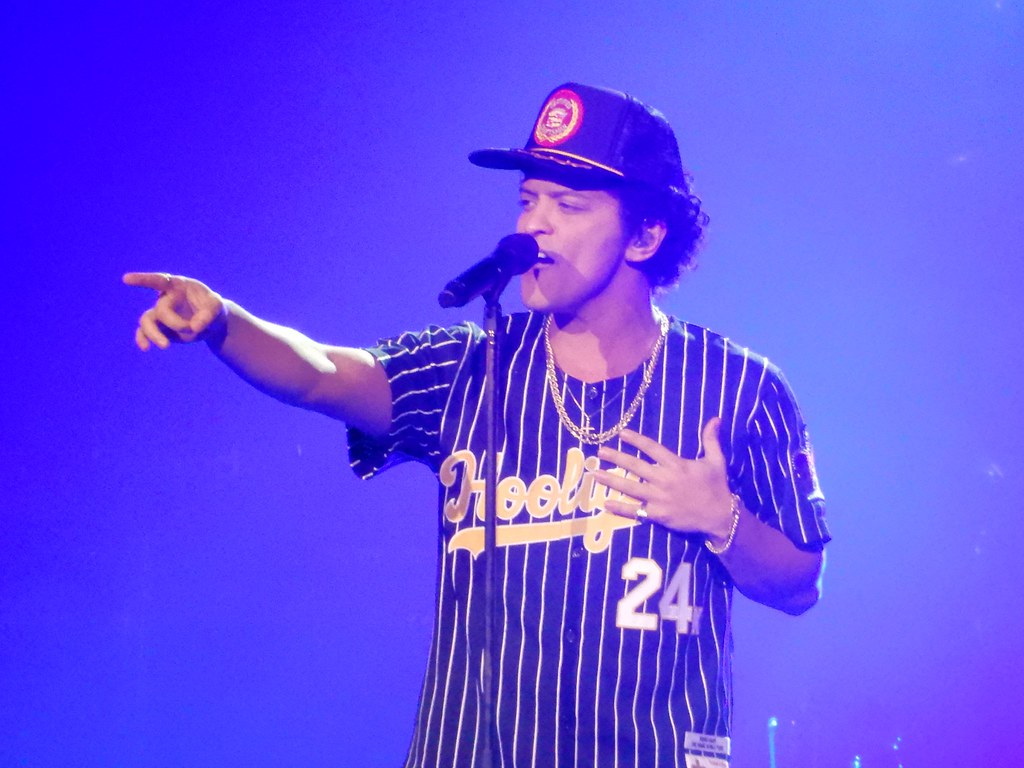 Bruno Mars performing on the 24K Magic World Tour