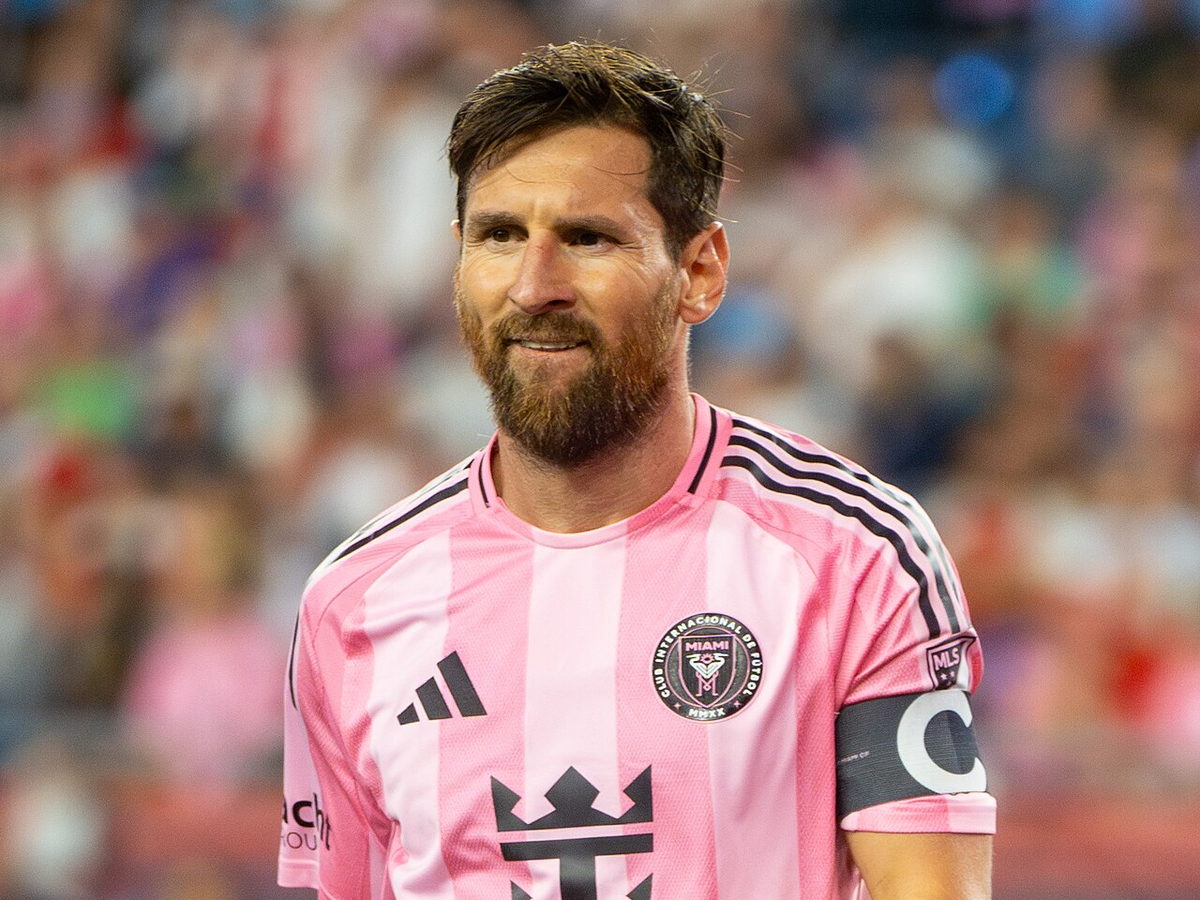 Lionel Messi playing for Inter Miami in 2025