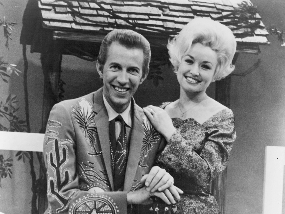 Porter Wagoner and Dolly Parton together in a 1969 publicity portrait