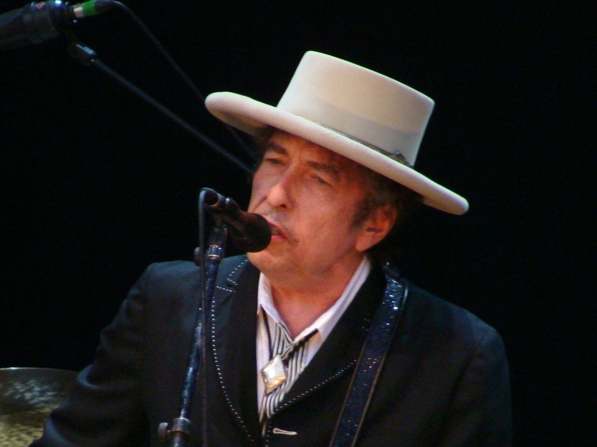 Bob Dylan performing at Azkena Rock Festival in 2010